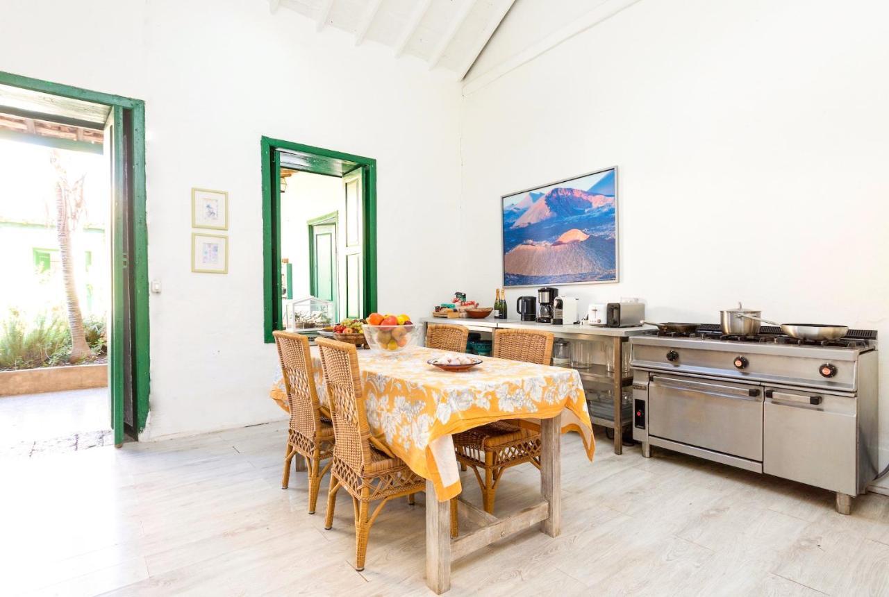 Detached Villa With Garden, Heated And Private Pool, Sea View, Parking Free Tijoco de Abajo エクステリア 写真